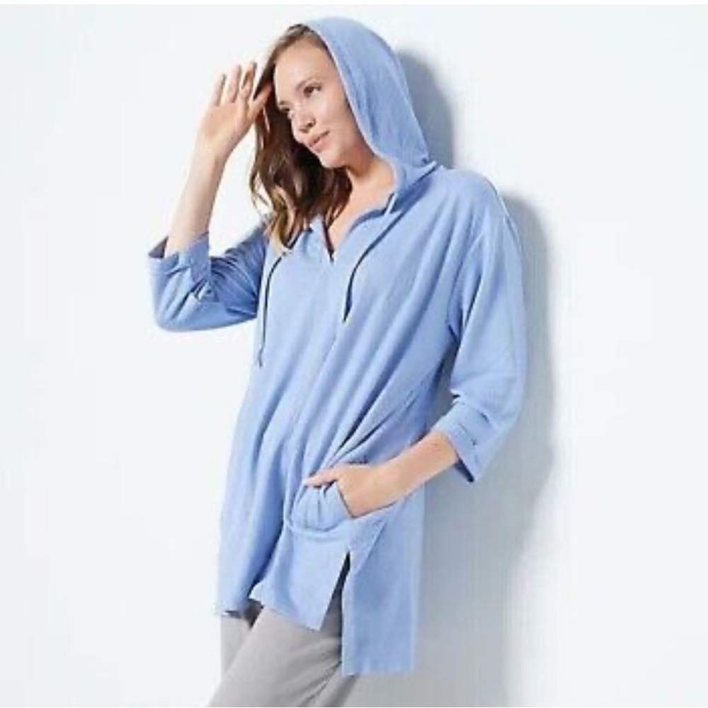 NWOT SG Sport by Susan Graver Tunic Small